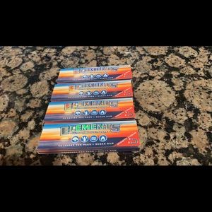 Elements Paper 4 packs 9$
